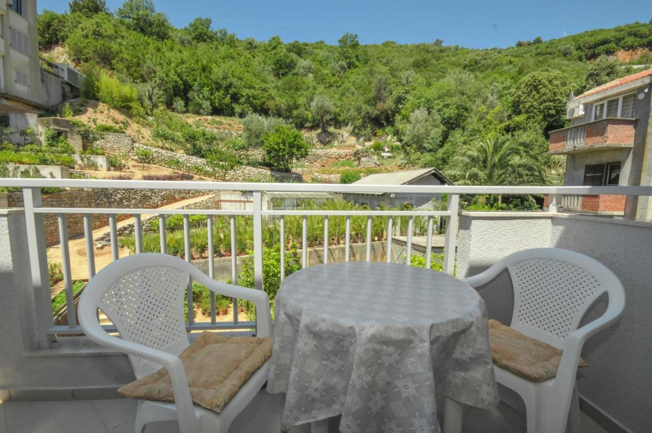 Tilia Apartments Budva Luaran gambar